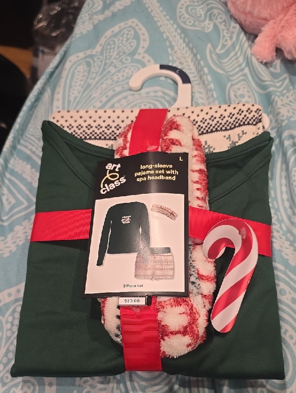❤️5/$25 New Art Class Green Long-Sleeve Pajama Set with Spa Headband